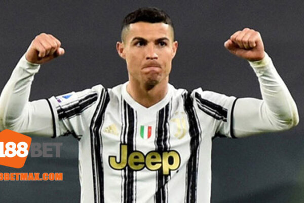Kết thúc buồn: Juventus ra giá bán Ronaldo từ 29 triệu euro